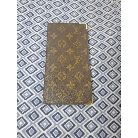 Louis Vuitton Brown Monogram Card Holder - Picture 1 of 16